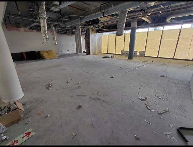 269M² OFFICE TO LET IN WATERFALL